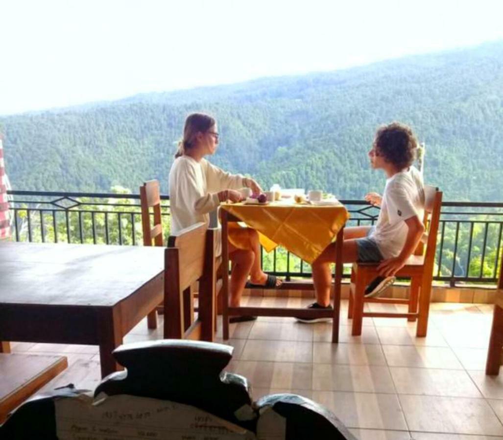 Aris Homestay&Warung Made Munduk  Luaran gambar